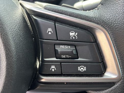 Used 2025 Subaru Legacy Premium AWD/4WD image 12
