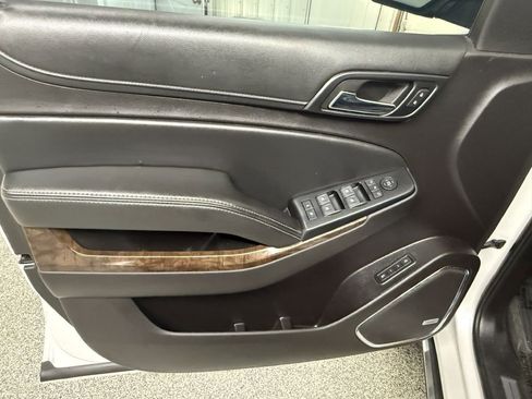 Used 2017 Chevrolet Tahoe Premier image 25