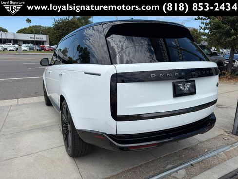 Used 2022 Land Rover Range Rover Long Wheelbase SE AWD/4WD image 5