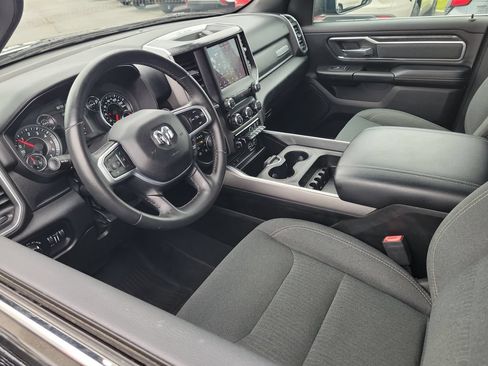 Used 2019 RAM 1500 Big Horn AWD/4WD image 3