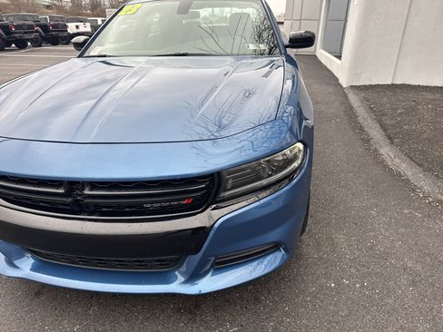 Used 2023 Dodge Charger SXT w/ Blacktop Package image 10
