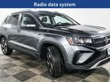 New 2024 Volkswagen Taos SE image 3