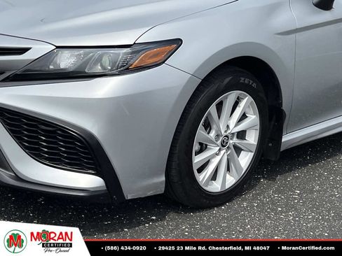 Used 2024 Toyota Camry SE FWD image 8