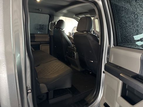 Used 2022 Ford F250 XLT w/ XLT Value Package image 12