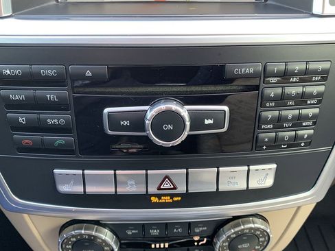 Used 2015 Mercedes-Benz ML 350 SUV image 28