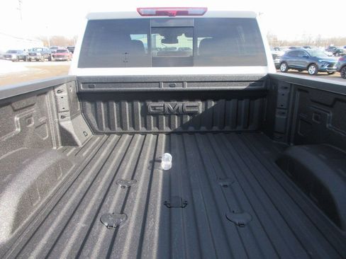 New 2026 GMC Sierra 2500 SLE w/ SLE Value Package; image 7