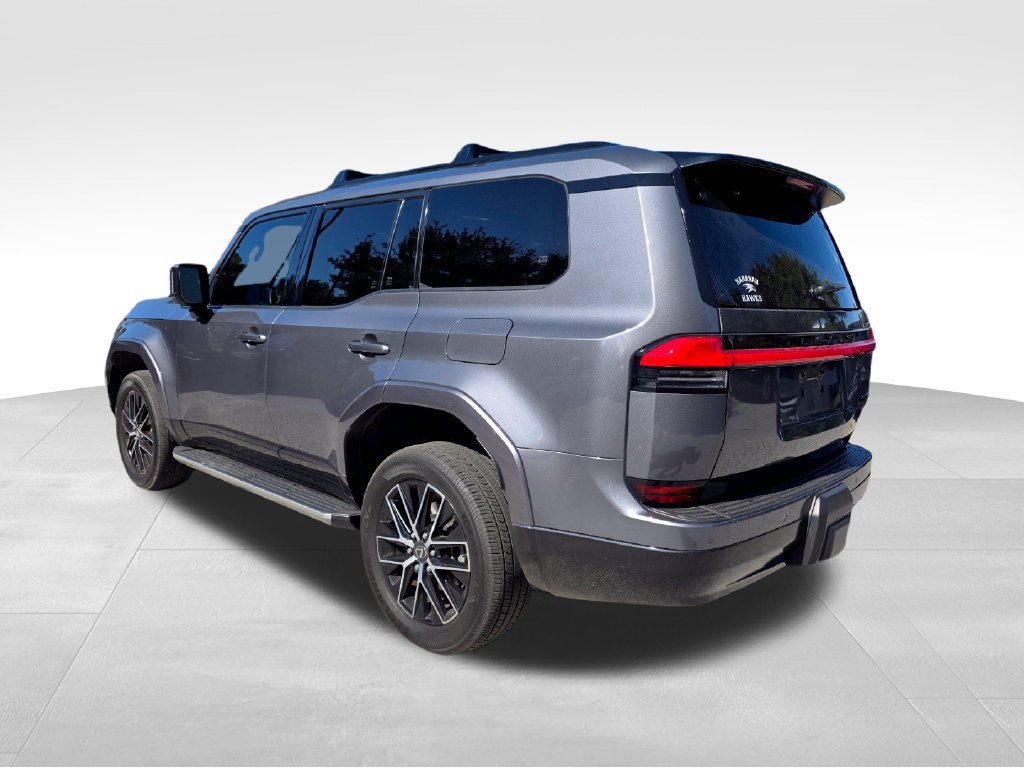 Used 2024 Lexus GX 550 AWD/4WD image 5