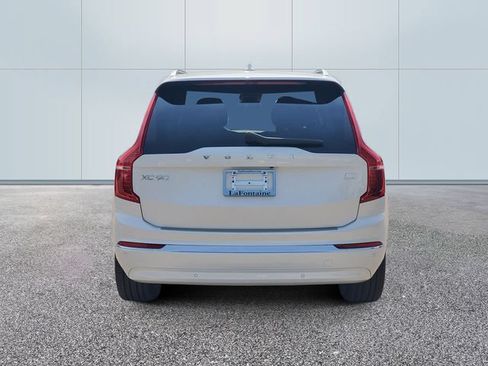 Used 2024 Volvo XC90 T8 Ultimate AWD/4WD image 5