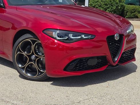 New 2025 Alfa Romeo Giulia Intensa w/ Driving Assist Package image 2