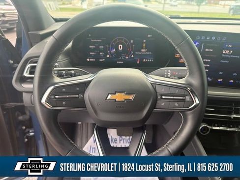 Certified 2026 Chevrolet Traverse LT AWD/4WD image 17