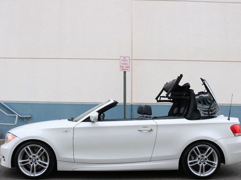 Used 2013 BMW 135i Convertible image 13