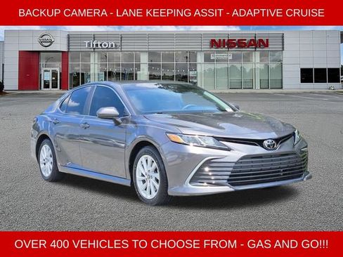 Used 2021 Toyota Camry LE FWD image 1