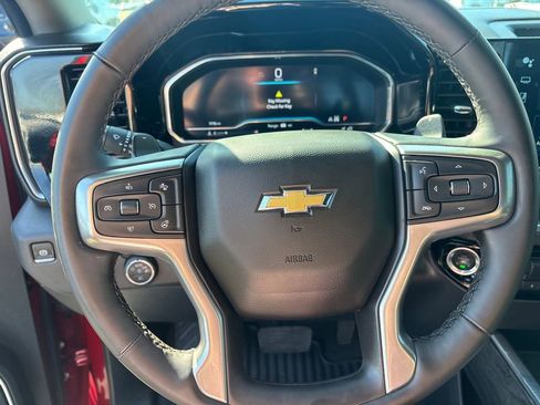 Certified 2025 Chevrolet Silverado 1500 LTZ w/ Z71 Off-Road Package AWD/4WD image 13