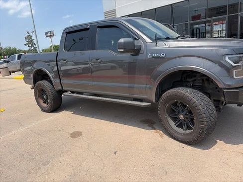 Used 2016 Ford F150 XLT w/ Equipment Group 301A Mid AWD/4WD image 7