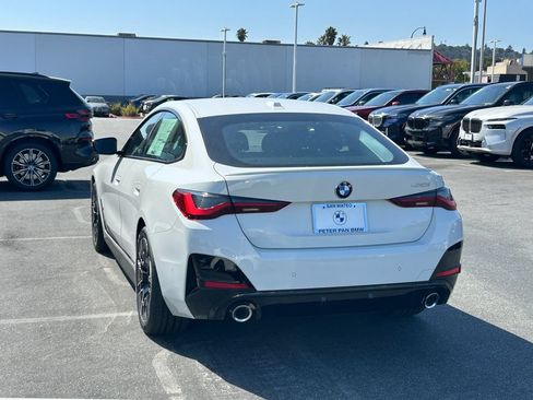 New 2026 BMW 430i w/ M Sport Package RWD image 3