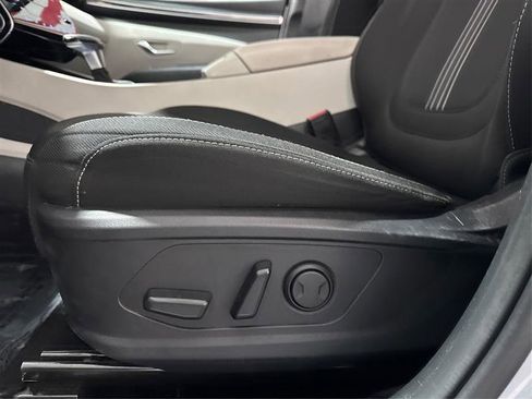 Used 2024 Hyundai Tucson SEL image 17