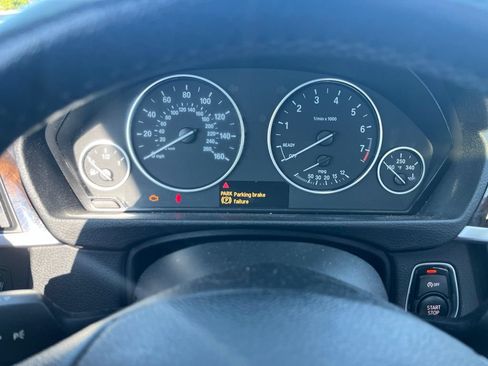 Used 2015 BMW 328i xDrive Sedan AWD/4WD image 17