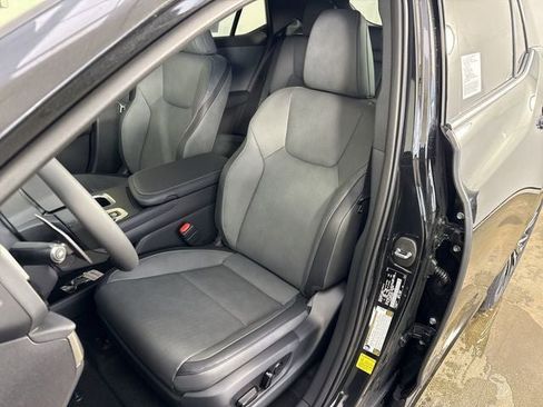 New 2026 Lexus RZ 350e 2WD w/ Technology Package image 18