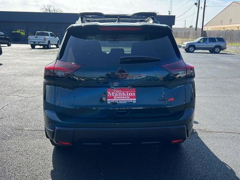 New 2026 Nissan Rogue SV image 4