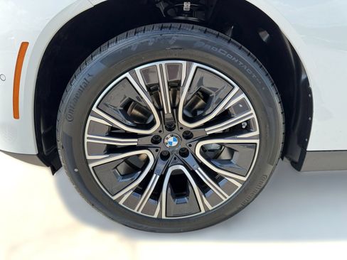 Used 2026 BMW X3 xDrive30i w/ Convenience Package AWD/4WD image 12