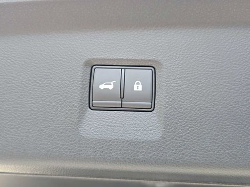 Certified 2026 INFINITI QX60 Autograph w/ Dark Cargo Package image 10