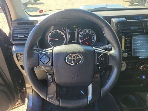 Used 2021 Toyota 4Runner TRD Off-Road image 28