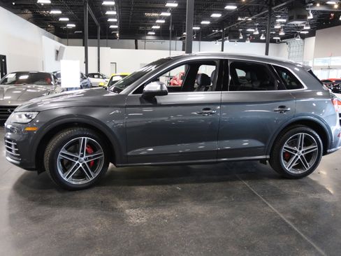 Used 2018 Audi SQ5 Prestige w/ Prestige Package AWD/4WD image 9