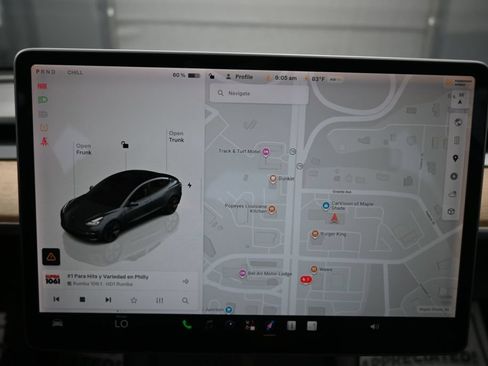 Used 2022 Tesla Model 3 Long Range AWD/4WD image 12