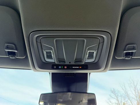 Certified 2022 Chevrolet Silverado 1500 Custom image 35