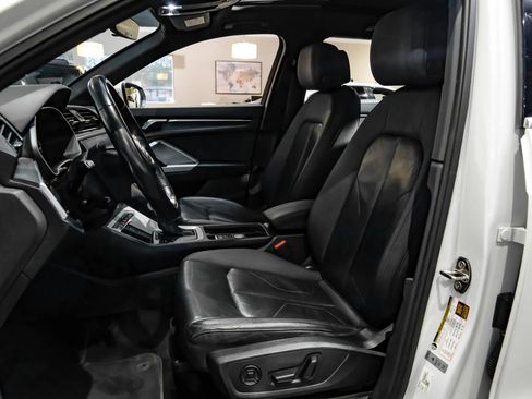 Used 2020 Audi Q3 2.0T Premium w/ Convenience Package image 37