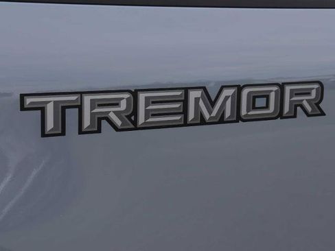 Certified 2024 Ford F250 Lariat w/ Lariat Ultimate Package image 14