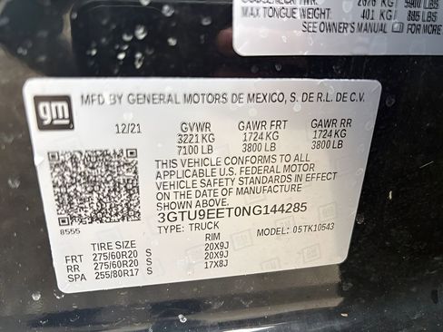 Used 2022 GMC Sierra 1500 AT4 w/ Driver Alert Package I AWD/4WD image 24