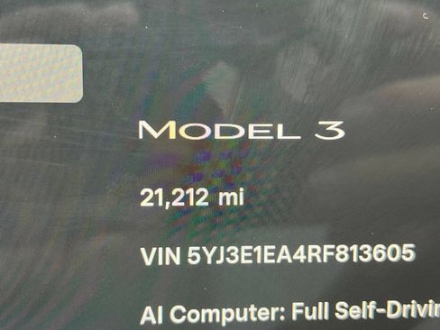 Used 2024 Tesla Model 3 Standard Range RWD image 16