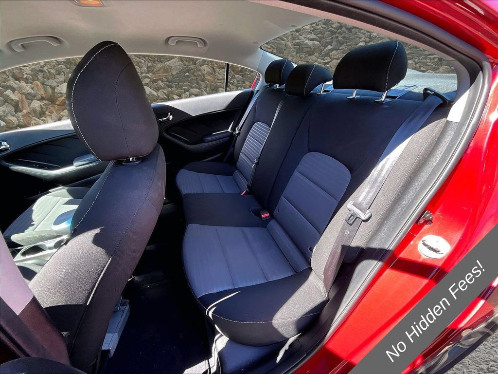 Used 2018 Kia Forte S FWD image 23