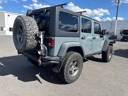 Used 2014 Jeep Wrangler Unlimited Rubicon w/ Connectivity Group AWD/4WD image 6