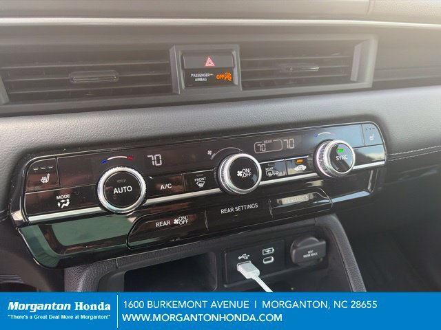 Used 2024 Honda Pilot EX-L image 11