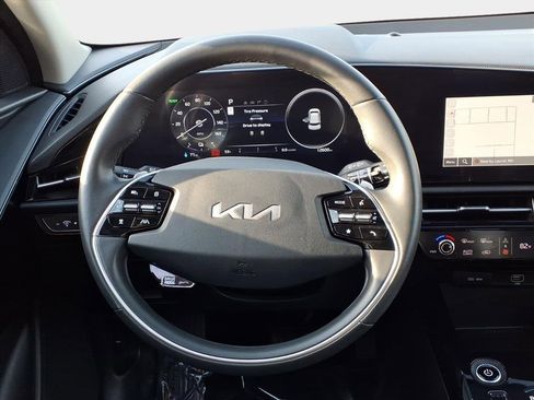 Used 2024 Kia Niro Wind image 11
