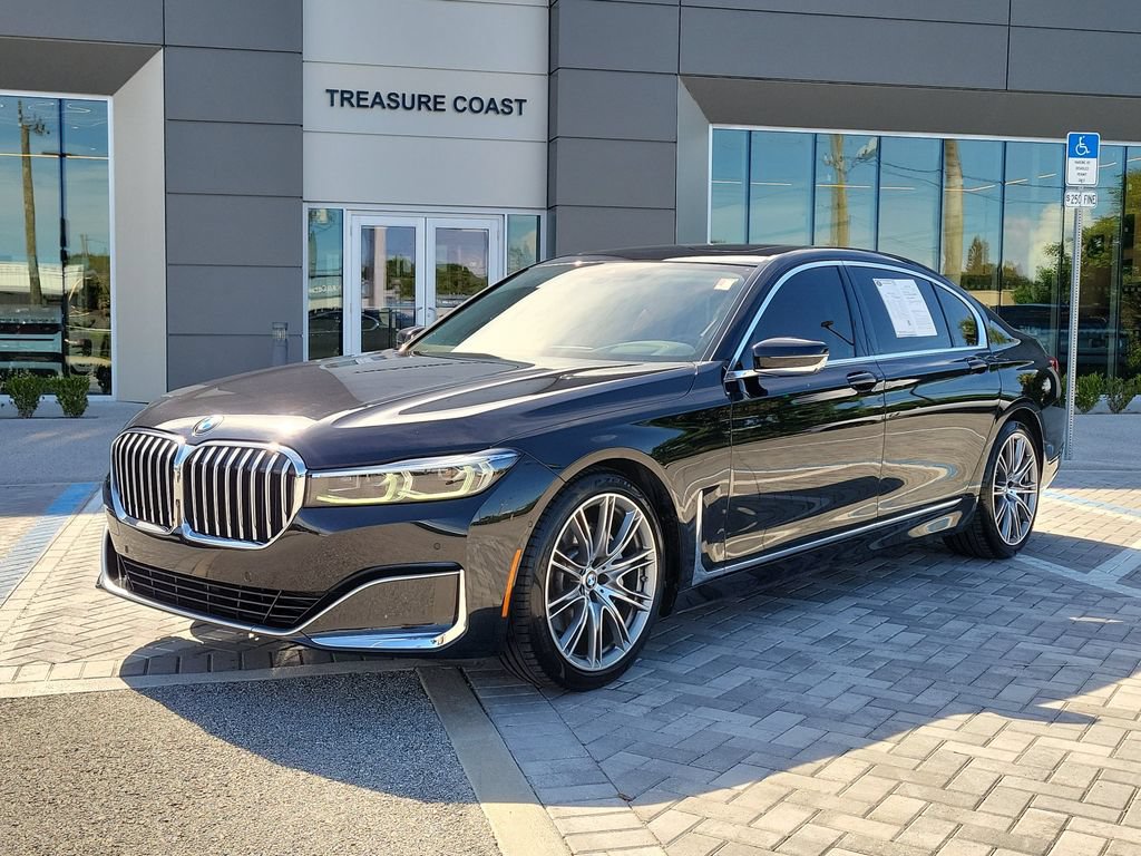 Used 2022 BMW 740i w/ Premium Package RWD image 1