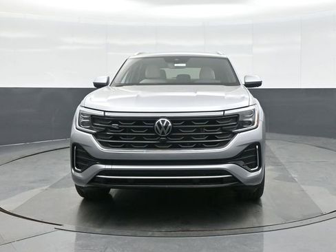 New 2026 Volkswagen Atlas Cross Sport SEL Premium R-Line AWD/4WD image 2