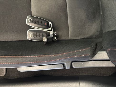 Used 2024 Nissan Sentra SR image 33