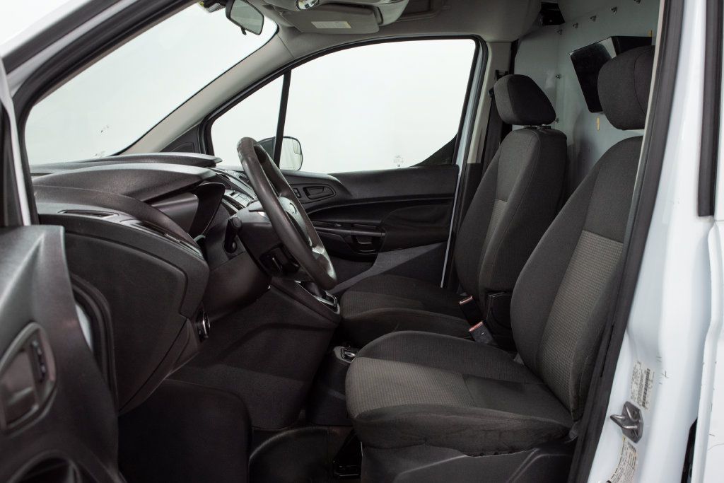 Used 2016 Ford Transit Connect XL FWD image 6
