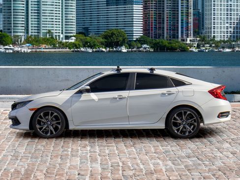 Used 2020 Honda Civic Sport image 8