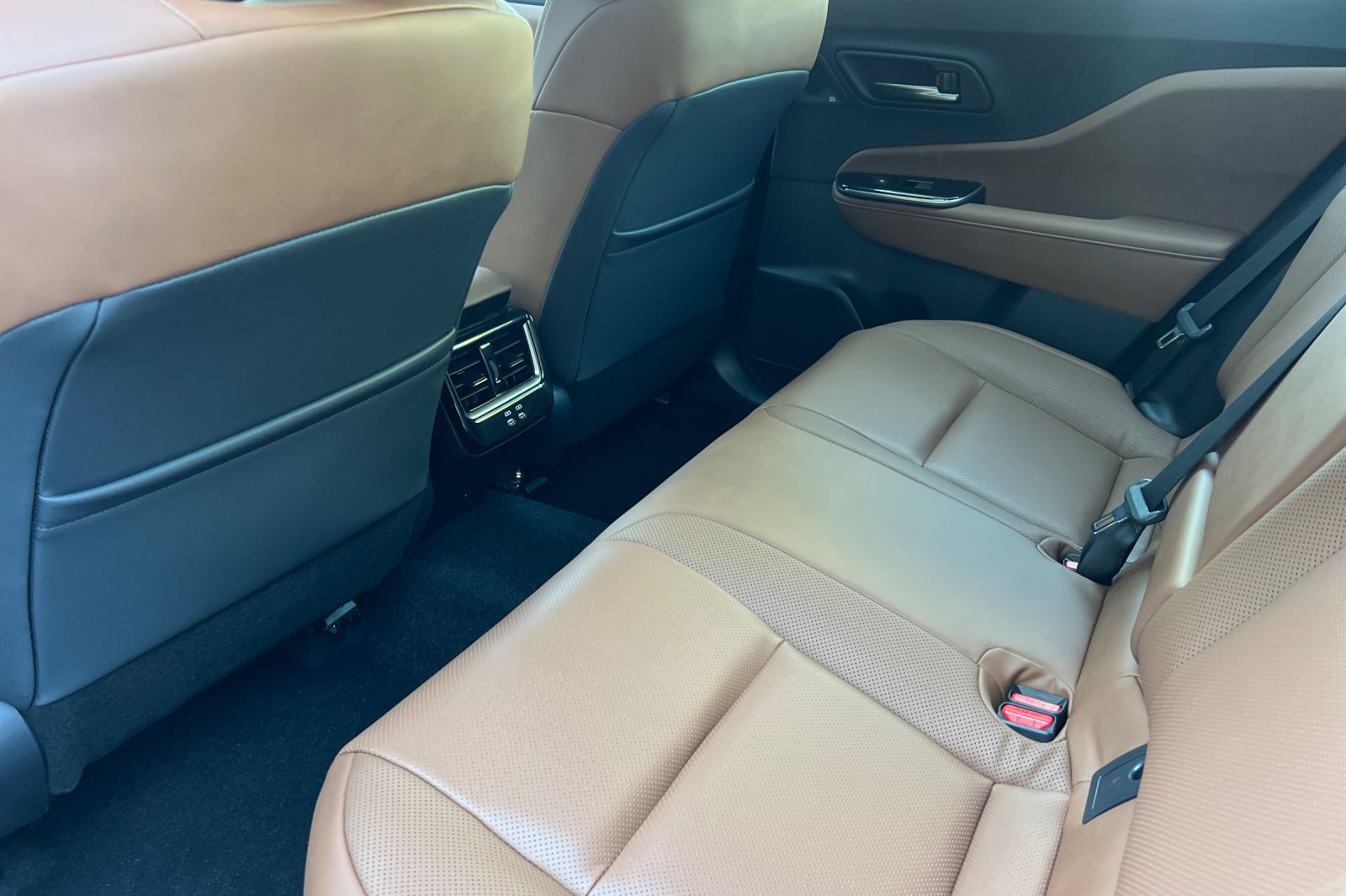 New 2026 Toyota Crown Signia w/ Advanced Technology Package AWD/4WD image 11