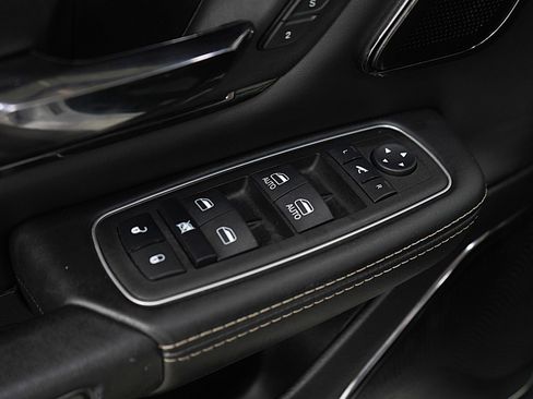 Used 2023 RAM 1500 Limited image 18