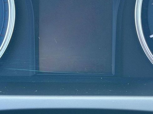 Used 2017 Toyota Camry XLE image 27