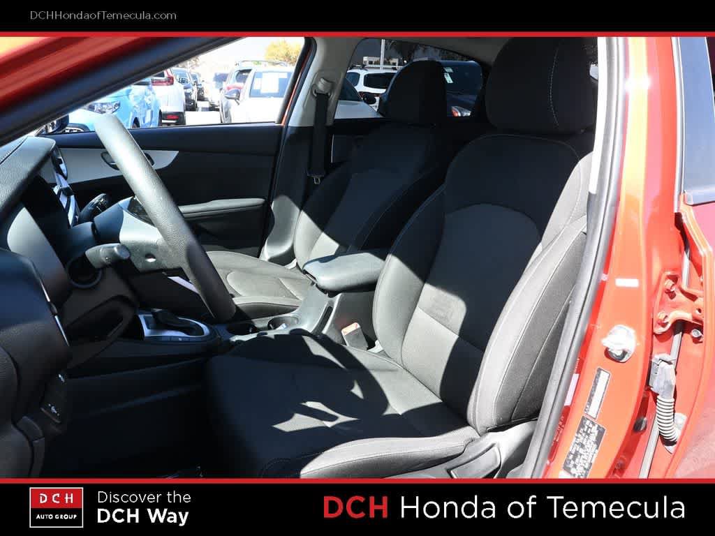 Used 2023 Kia Forte LXS FWD image 18