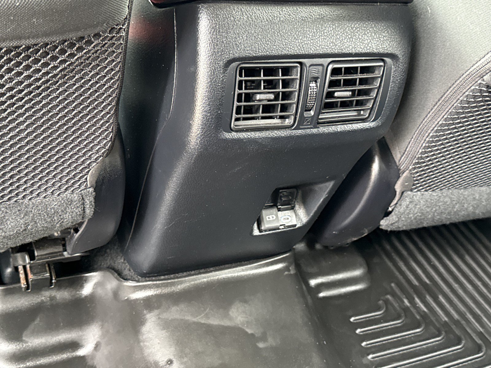 Used 2023 Toyota 4Runner SR5 RWD image 15