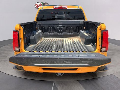 New 2025 Chevrolet Colorado LT w/ LT Convenience Package image 11