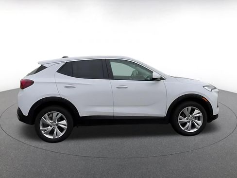 Used 2025 Buick Encore GX Preferred image 16