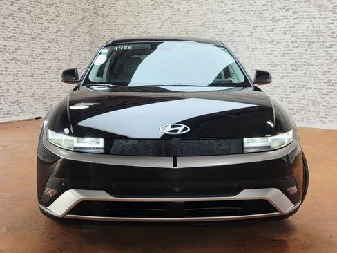 New 2026 Hyundai Ioniq 5 SEL image 3